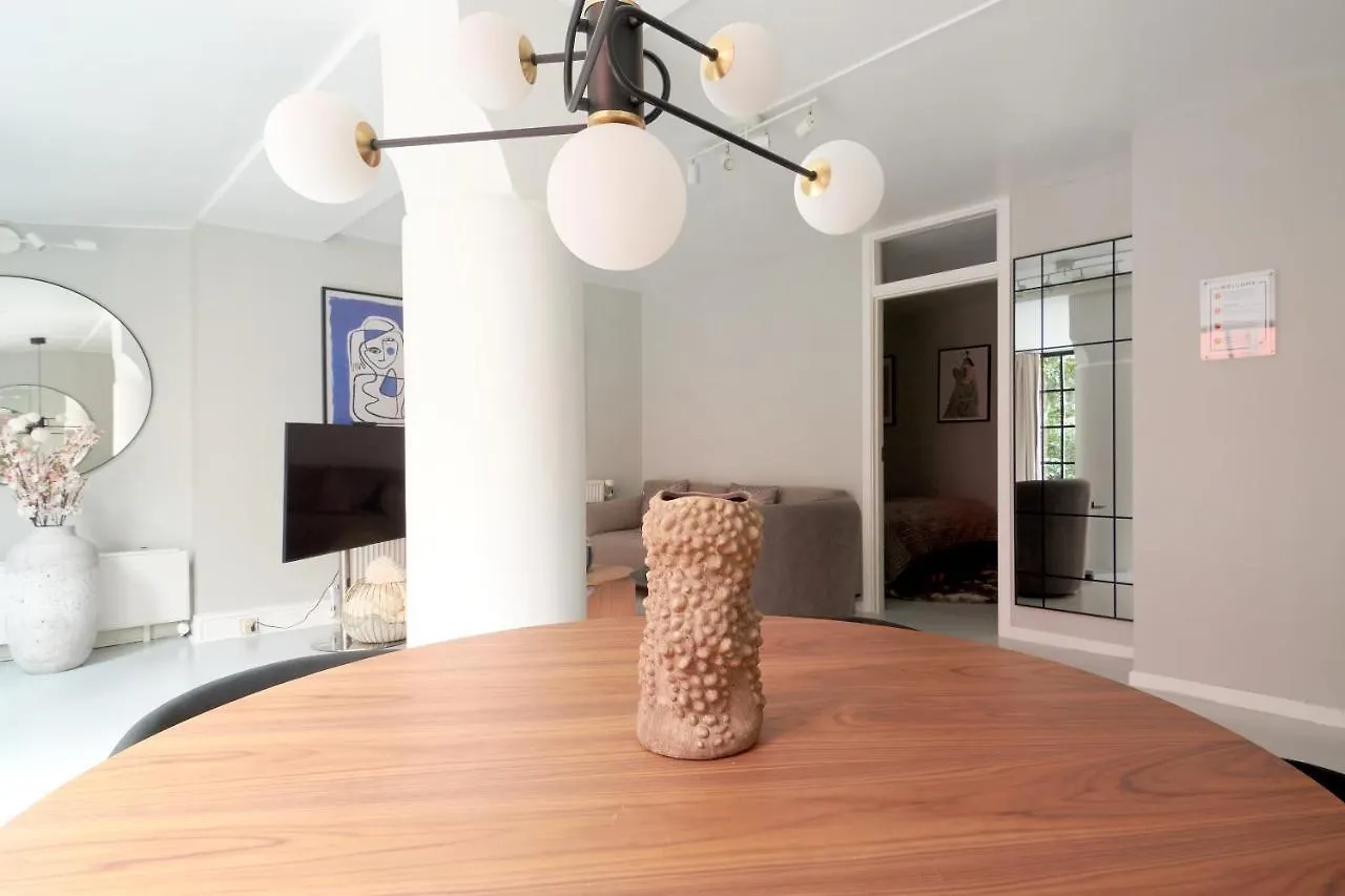 Stylish Ground Floor Apartment Perfect For Couples Copenhagen