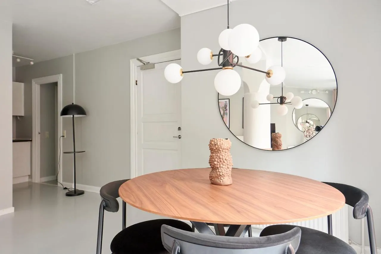 Stylish Ground Floor Apartment Perfect For Couples Koppenhága
