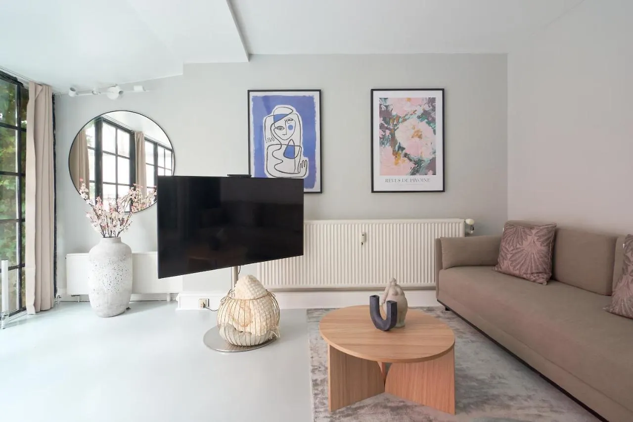 Stylish Ground Floor Apartment Perfect For Couples Koppenhága