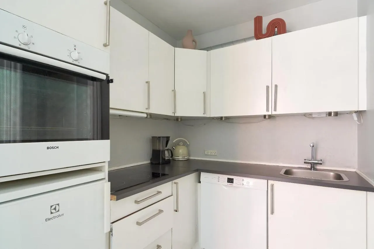 Stylish Ground Floor Apartment Perfect For Couples Copenhagen